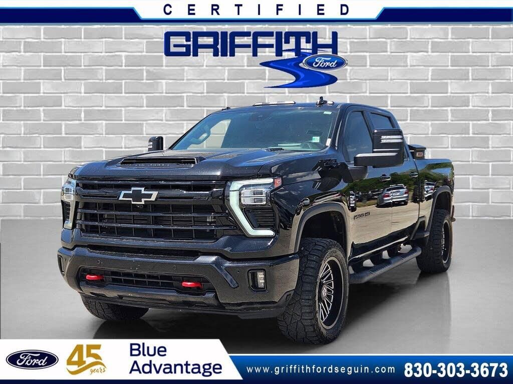 2025 Chevrolet Silverado 2500HD LTZ — photo 1 of 1