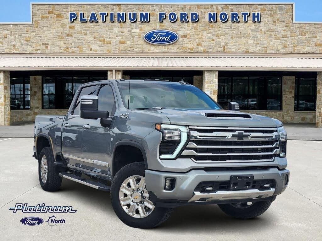 2025 Chevrolet Silverado 2500HD High Country — photo 1 of 1