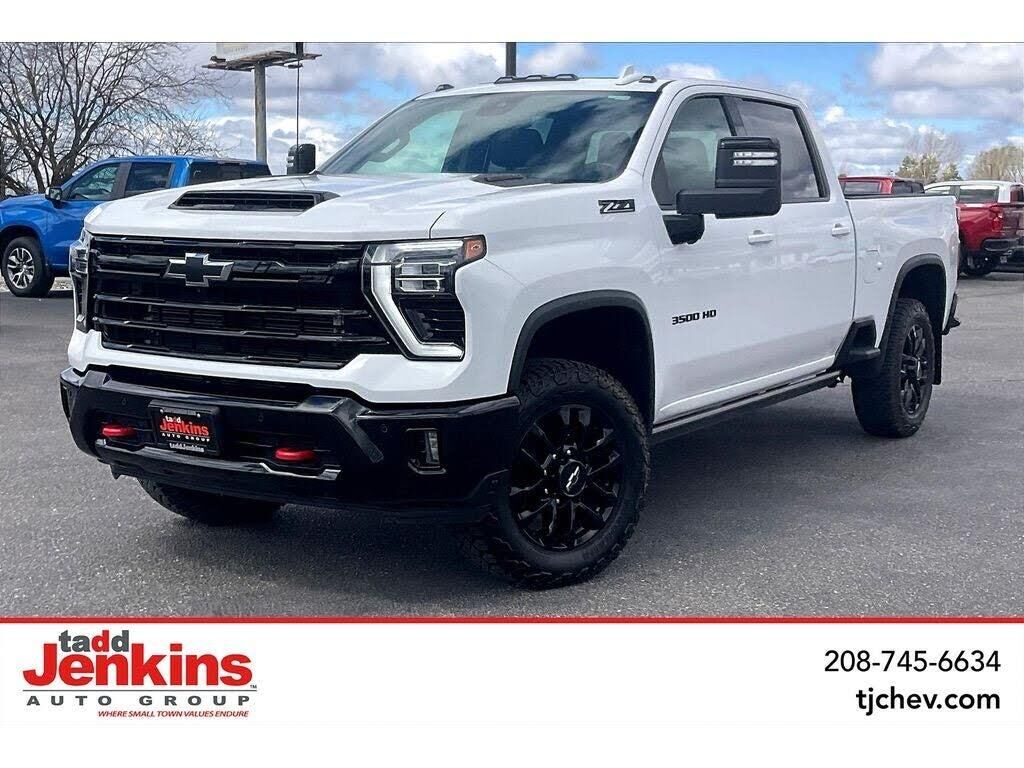2025 Chevrolet Silverado 3500HD LTZ — photo 1 of 1