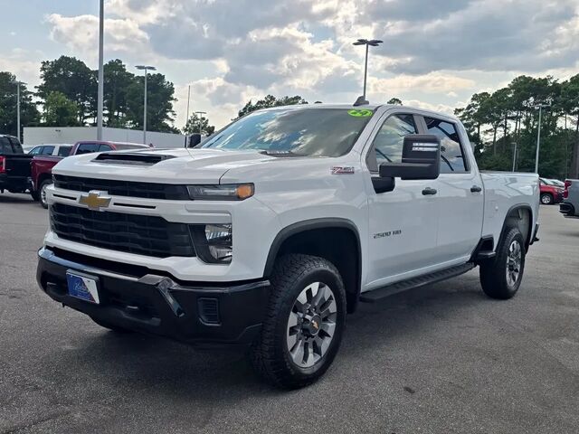 2024 Chevrolet Silverado 2500HD Custom