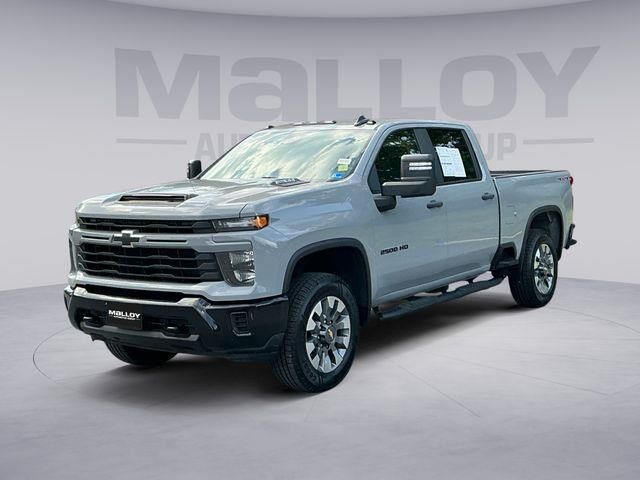 2024 Chevrolet Silverado 2500HD Custom