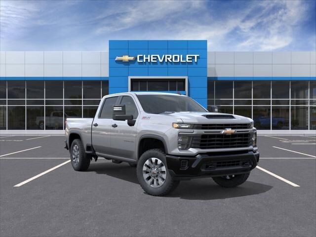 2024 Chevrolet Silverado 2500HD Custom — photo 1 of 13