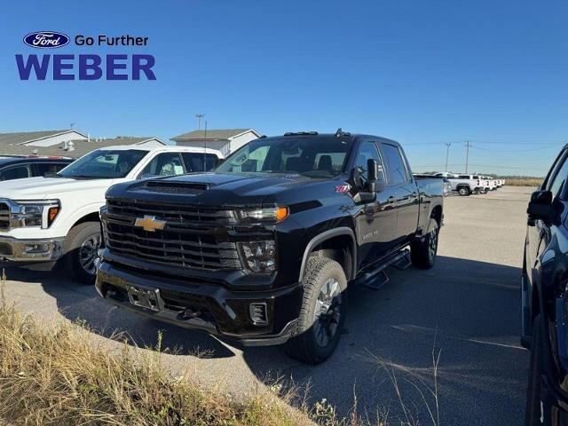 2024 Chevrolet Silverado 2500HD Custom