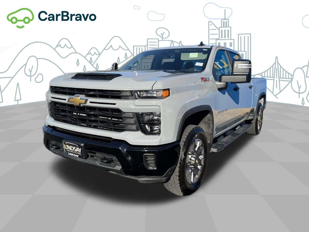 2024 Chevrolet Silverado 2500HD Custom — photo 1 of 7