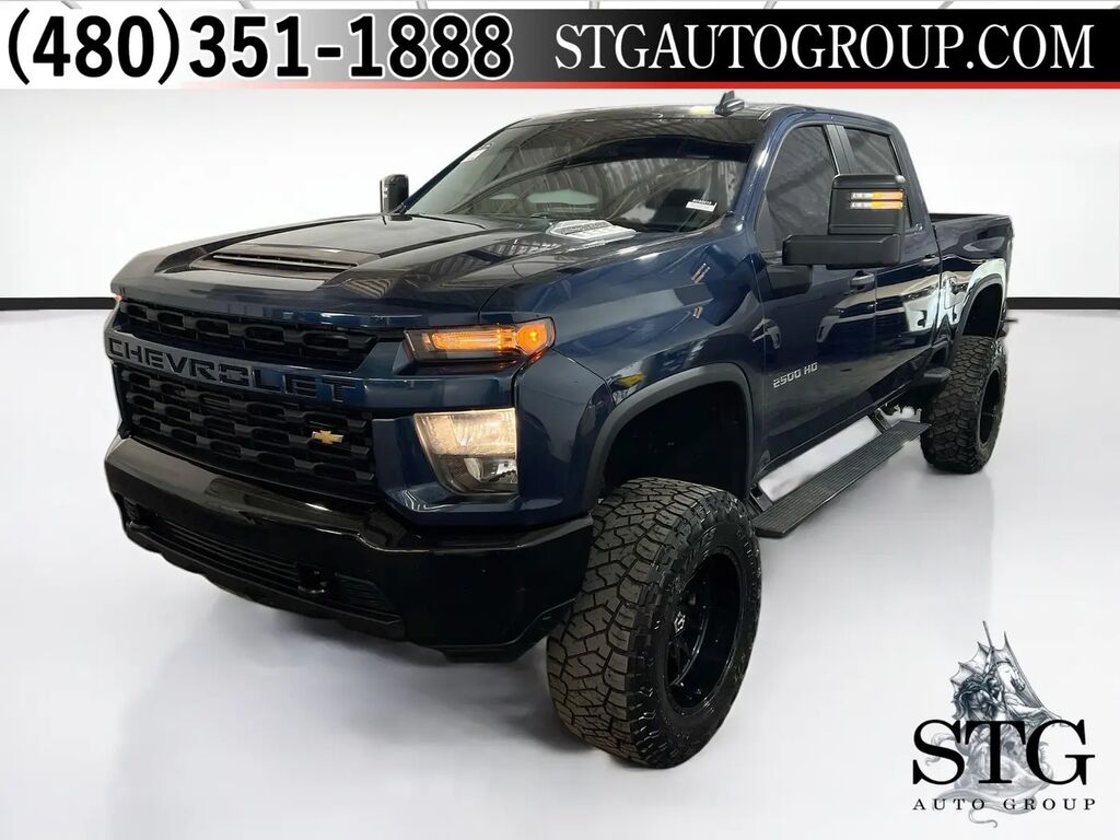 2022 Chevrolet Silverado 2500HD Custom — photo 1 of 13
