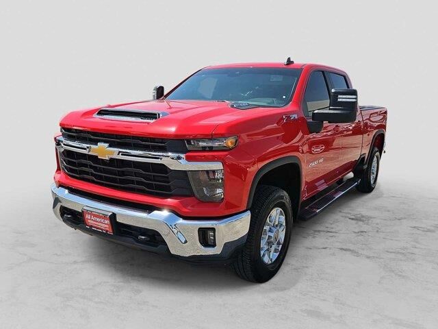 2024 Chevrolet Silverado 2500HD LT — photo 1 of 83