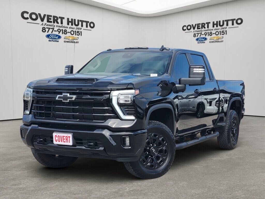 2024 Chevrolet Silverado 2500HD LT — photo 1 of 14
