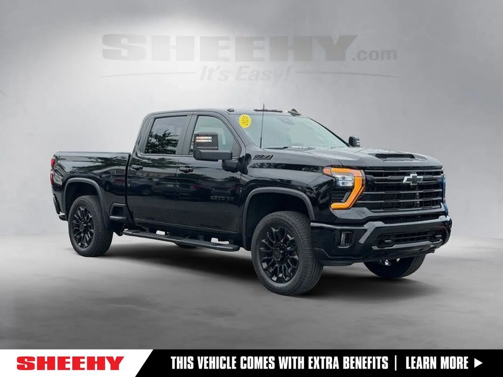 2024 Chevrolet Silverado 2500HD LT — photo 1 of 36
