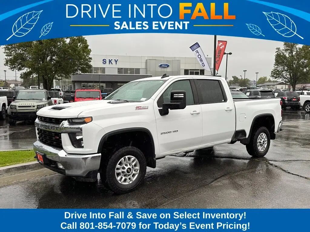 2023 Chevrolet Silverado 2500HD LT — photo 1 of 13