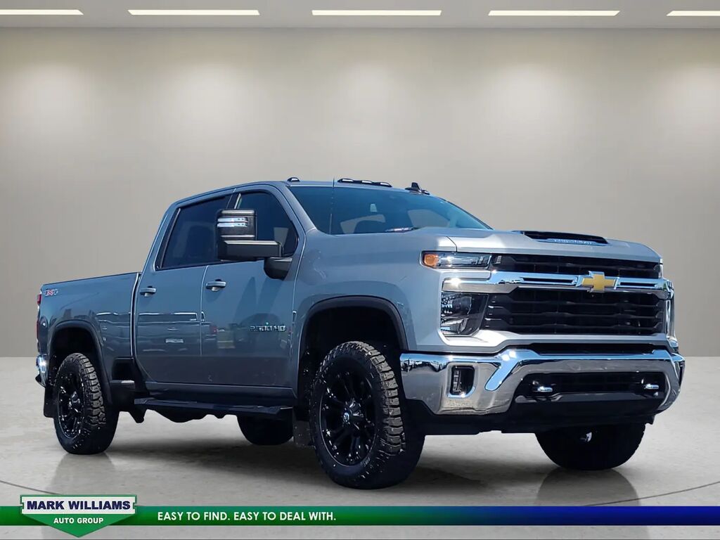 2024 Chevrolet Silverado 2500HD LT — photo 1 of 16