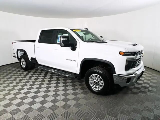 2024 Chevrolet Silverado 2500HD LT — photo 1 of 13