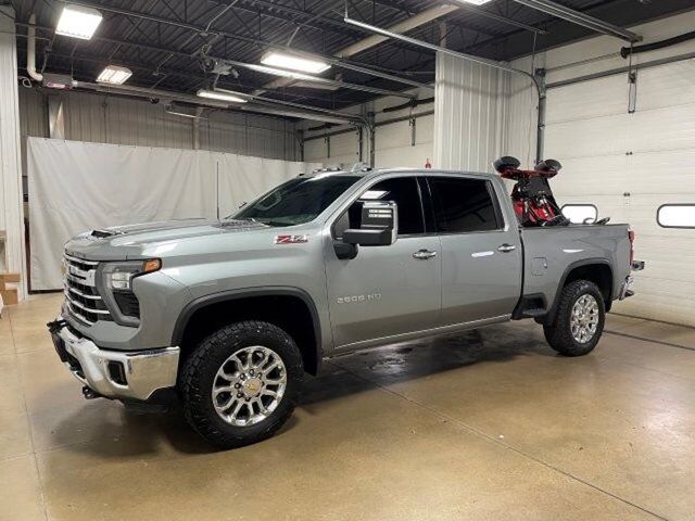 2024 Chevrolet Silverado 2500HD LTZ — photo 1 of 3