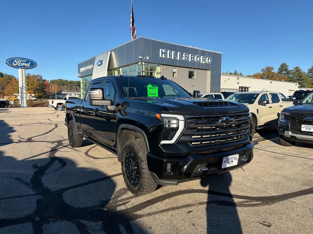 2024 Chevrolet Silverado 2500HD High Country — photo 1 of 13