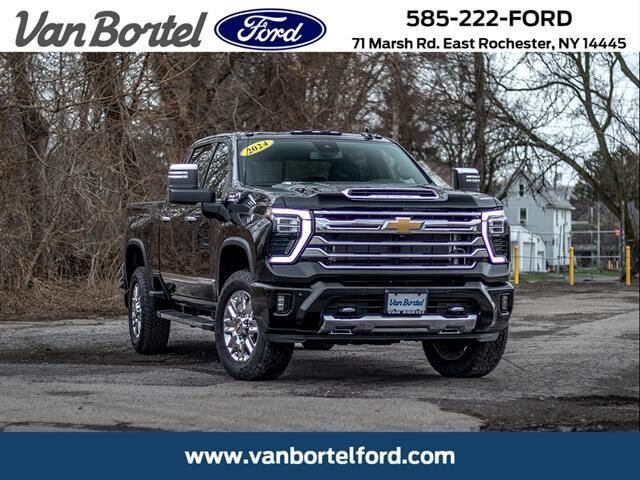 2024 Chevrolet Silverado 2500HD High Country — photo 1 of 13