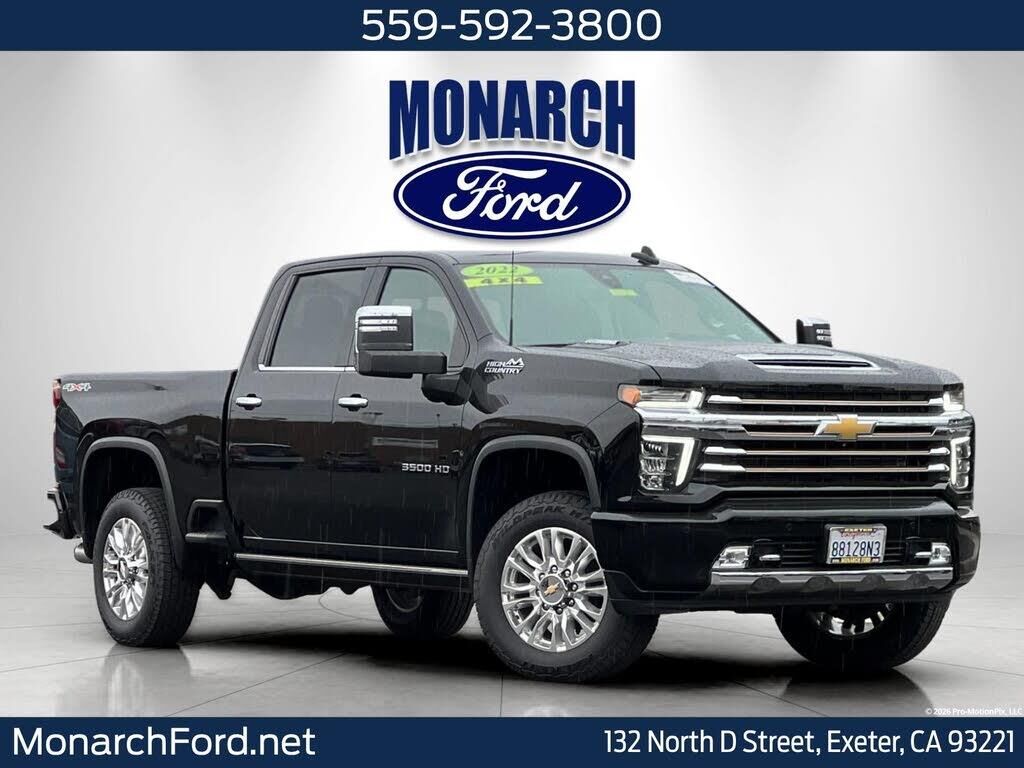 2022 Chevrolet Silverado 3500HD High Country — photo 1 of 1