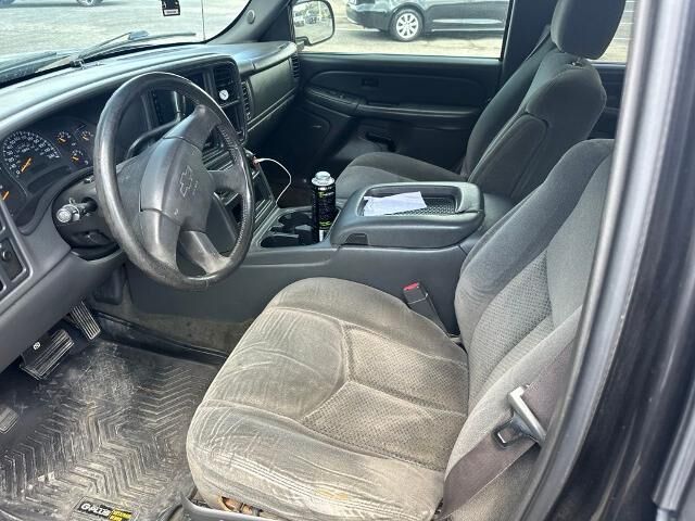 2004 Chevrolet Silverado 1500 LS