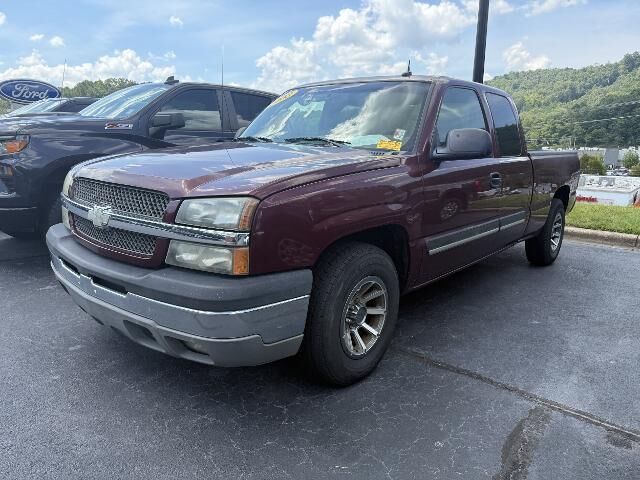 2003 Chevrolet Silverado 1500 LT — photo 1 of 2