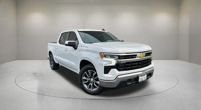 2023 Chevrolet Silverado 1500 LT — photo 1 of 2
