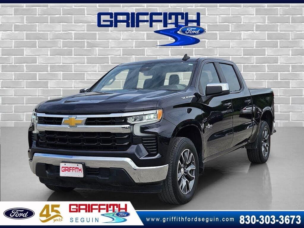 2023 Chevrolet Silverado 1500 LT — photo 1 of 1