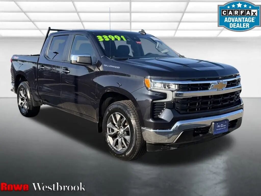 2023 Chevrolet Silverado 1500 LT — photo 1 of 12