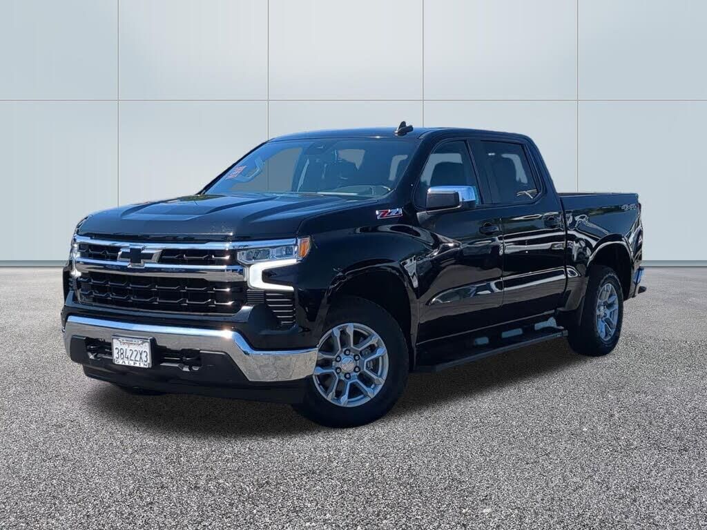 2023 Chevrolet Silverado 1500 LT — photo 1 of 1