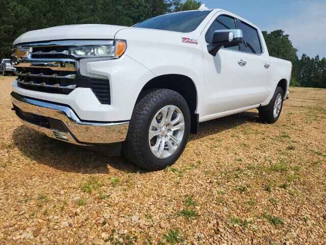 2024 Chevrolet Silverado 1500 LTZ — photo 1 of 12