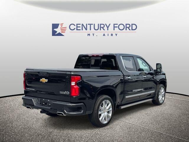 2024 Chevrolet Silverado 1500 High Country — photo 1 of 24