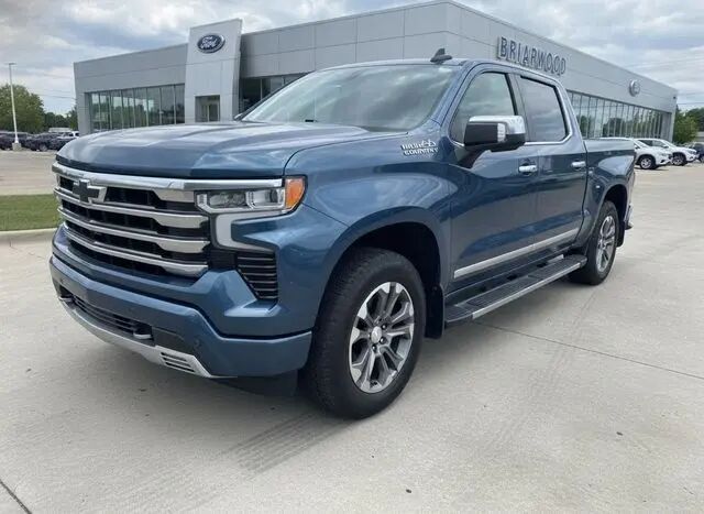 2024 Chevrolet Silverado 1500 High Country — photo 1 of 28