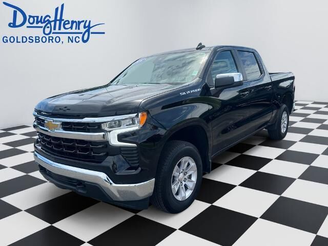 2026 Chevrolet Silverado 1500 LT — photo 1 of 13