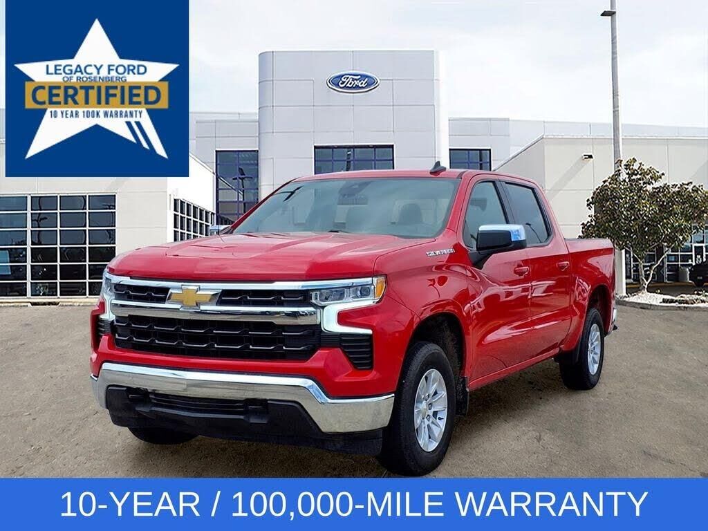 2025 Chevrolet Silverado 1500 LT — photo 1 of 1