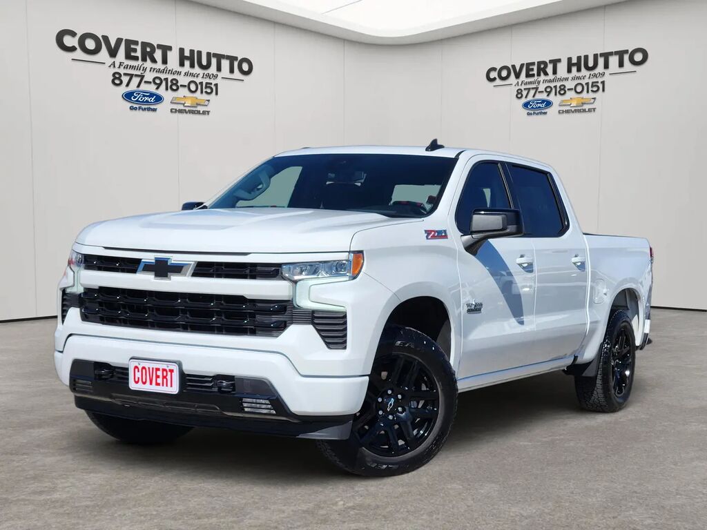 2026 Chevrolet Silverado 1500 RST — photo 1 of 13