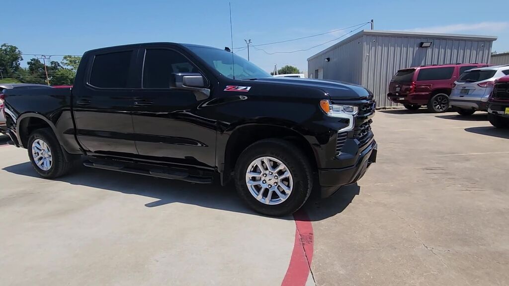 2025 Chevrolet Silverado 1500 RST — photo 1 of 7