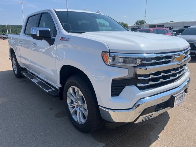 2025 Chevrolet Silverado 1500 LTZ — photo 1 of 13