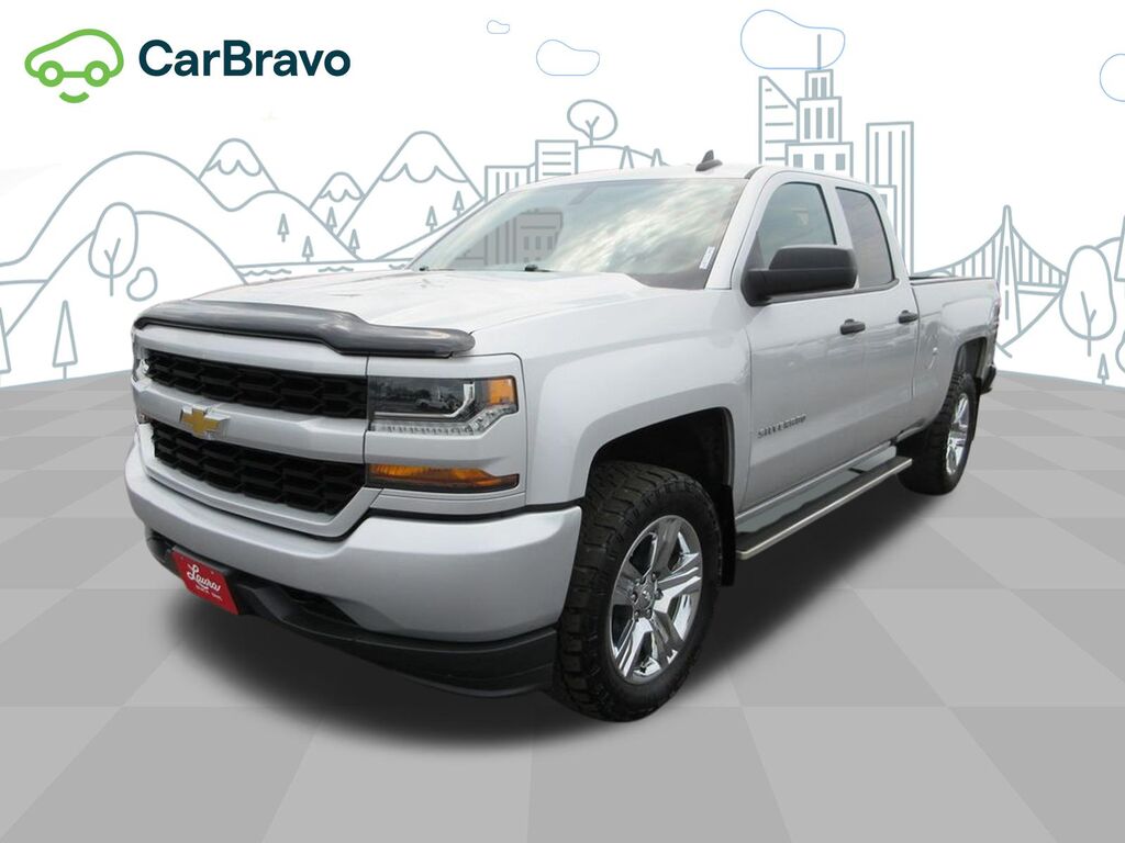 2019 Chevrolet Silverado 1500 LD Custom — photo 1 of 6