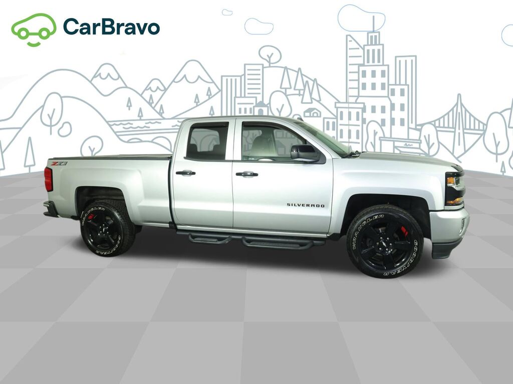 2019 Chevrolet Silverado 1500 LD LT — photo 1 of 7