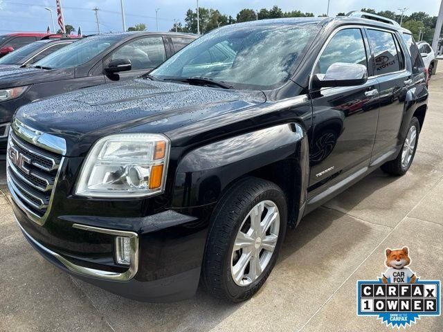 2017 GMC Terrain SLT — photo 1 of 12
