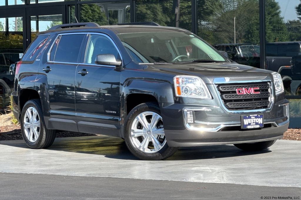 2017 GMC Terrain SLE-2 — photo 1 of 13