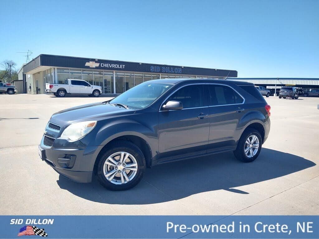 2011 Chevrolet Equinox LS — photo 1 of 1