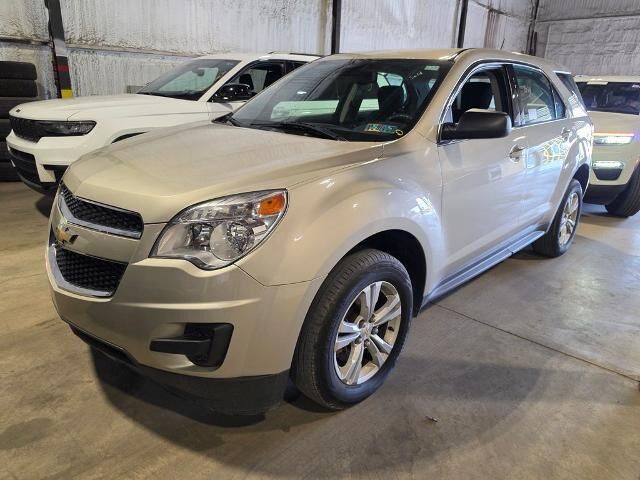 2013 Chevrolet Equinox LS — photo 1 of 50