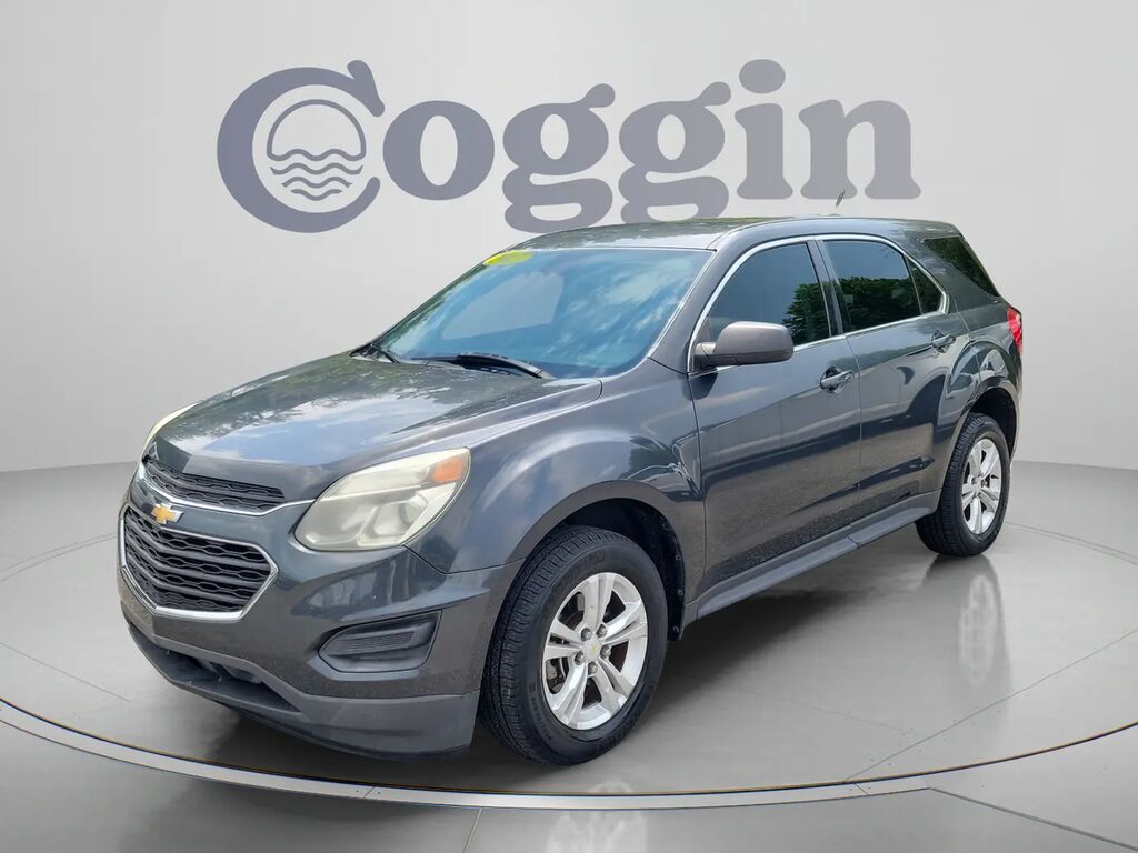 2017 Chevrolet Equinox LS — photo 1 of 26