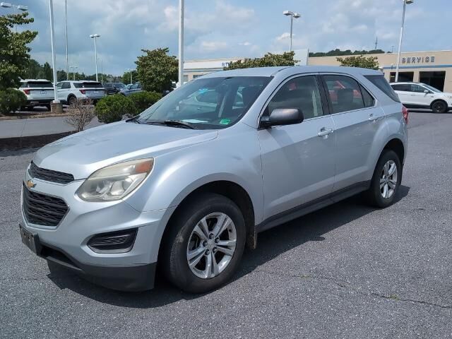 2016 Chevrolet Equinox LS — photo 1 of 39