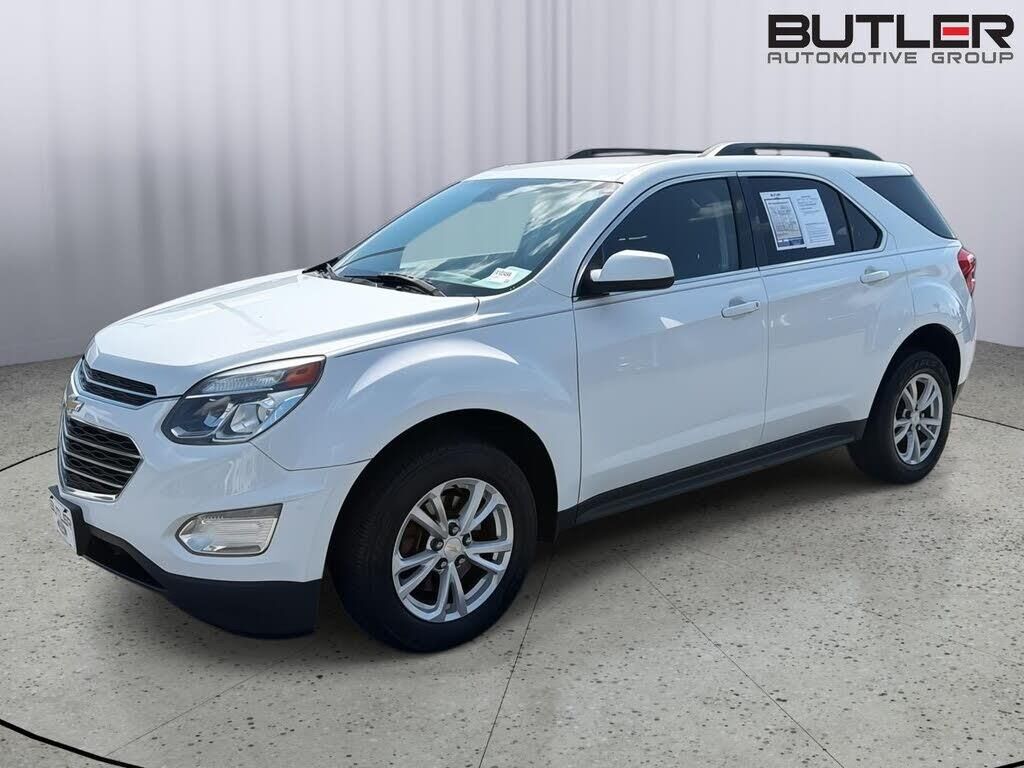2017 Chevrolet Equinox LT — photo 1 of 1
