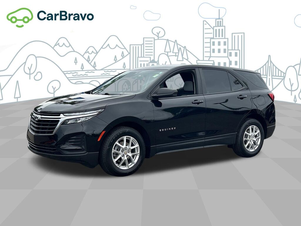2022 Chevrolet Equinox LS — photo 1 of 6