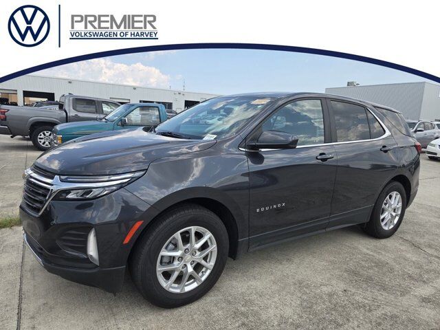 2022 Chevrolet Equinox LT — photo 1 of 2