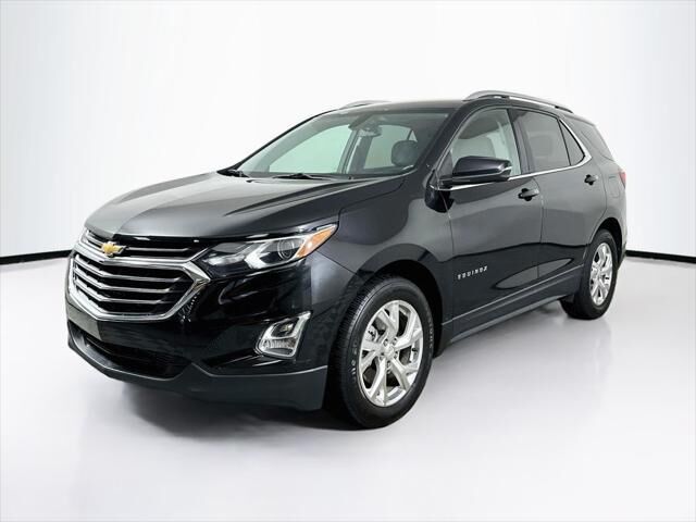 2019 Chevrolet Equinox LT — photo 1 of 13