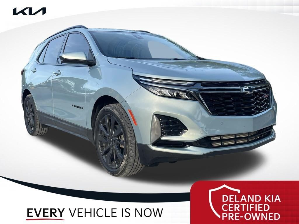 2022 Chevrolet Equinox RS — photo 1 of 13
