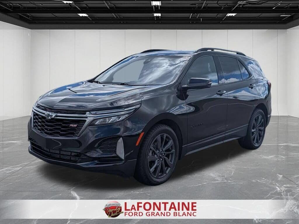 2022 Chevrolet Equinox RS — photo 1 of 1
