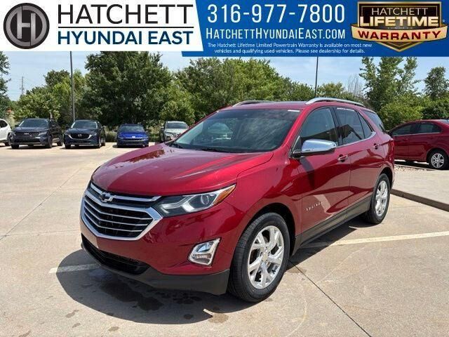 2020 Chevrolet Equinox Premier — photo 1 of 26