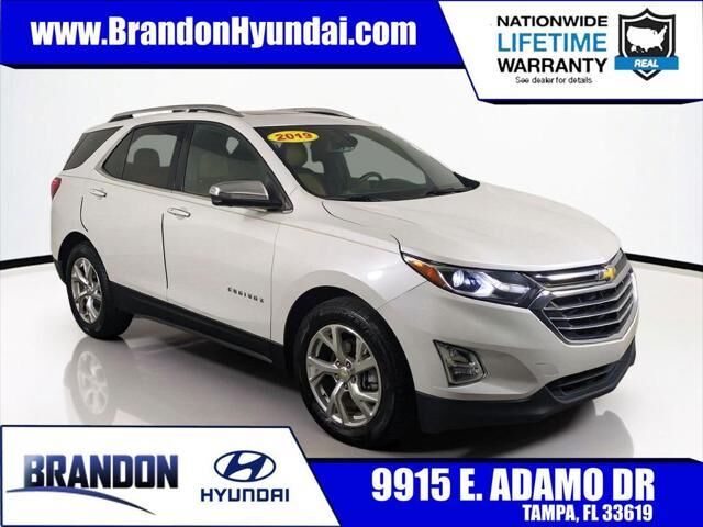2019 Chevrolet Equinox Premier — photo 1 of 26
