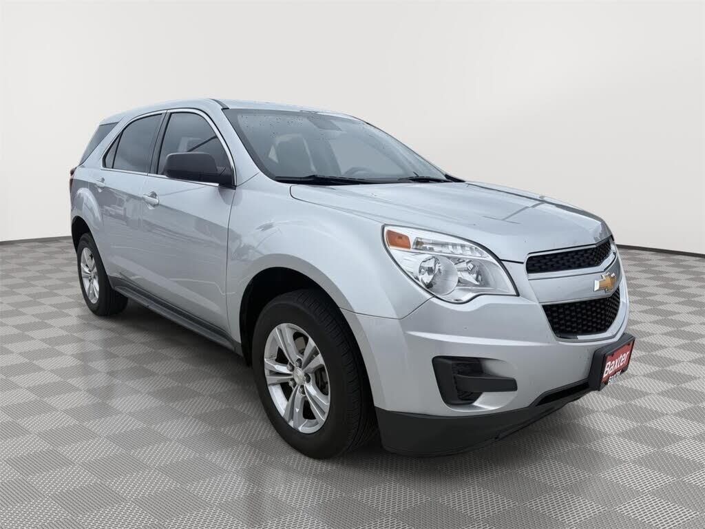 2018 Chevrolet Equinox LT — photo 1 of 9